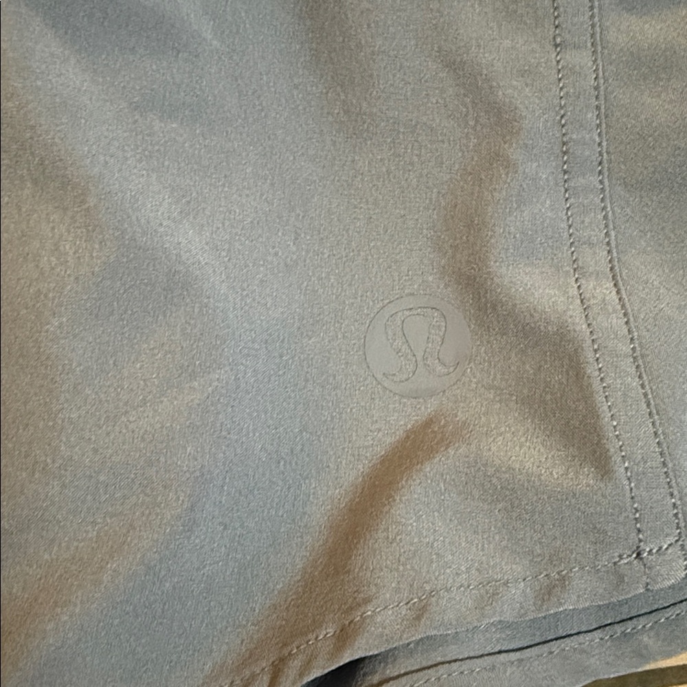 Women’s LuLu Lemon size 10 Skort - Picture 3 of 5